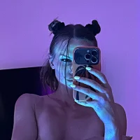 _alleyesonme_'s Profile Pic