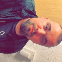 Профилна снимка на small_Dick112