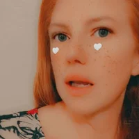 FoxxyRedQueen's Profile Pic