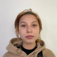 MavisHamphre's Profile Pic