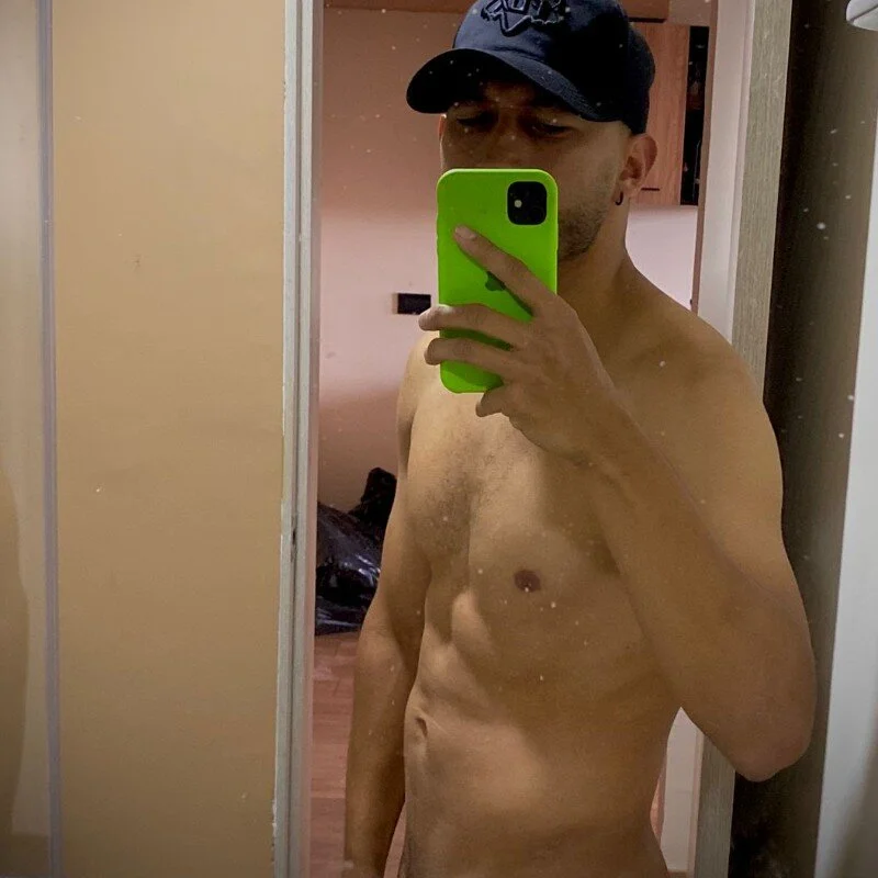 enormous_c0ckk profile photo
