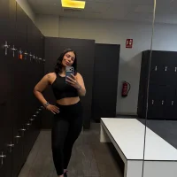 morena_sexy_gym