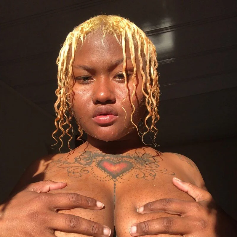 La_malona_77 Stripchat profile image