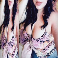 Vicky34939's Avatar Pic