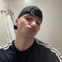 pashka20's Profile Pic