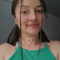 Coralinne__ Adlı Modelin Avatarı