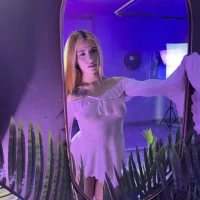 scarlet__rossi