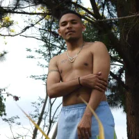 AxelFox18's Profile Pic