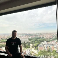 Antontupeu's Profile Pic