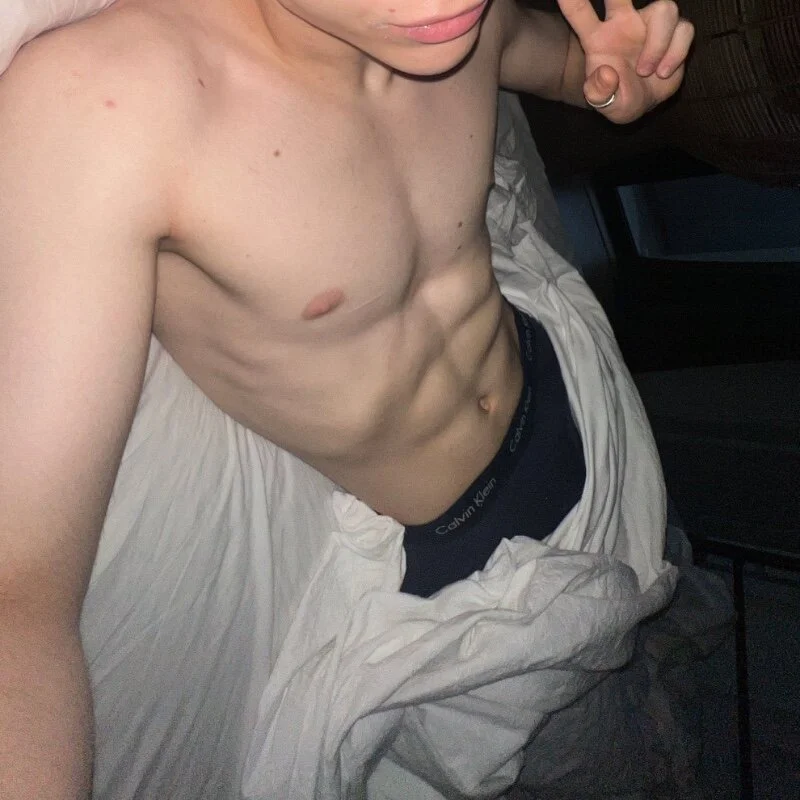 hotgu24 profile photo