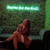 Amberr_95's Profile Pic