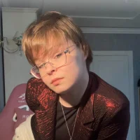 DarleneBorne's Avatar Pic