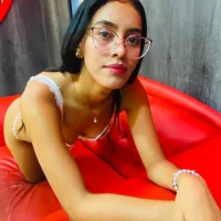 CHLOE_SLAVEX's Avatar Pic