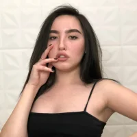 LeilaStrentis's Profile Pic