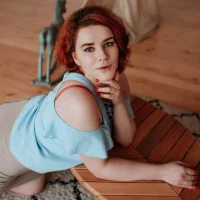 Фото профіля Hellen_Rosmarine