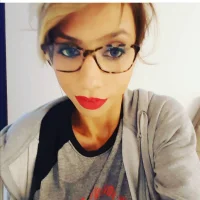 AleishaJones_ এর প্রোফাইল ছবি