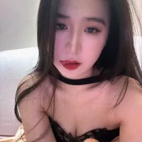 yueyue-888's Avatar Pic