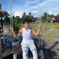 Gambar Avatar ur_fucking_rolly