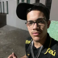 celozin's Profile Pic