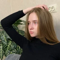 AdeleGrenier's Profile Pic