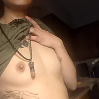 Lunalace's Profile Pic
