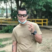 estuar_77's Profile Pic
