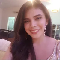 julia_cutee's Profile Pic