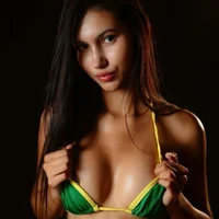 Misha_loops webcam model