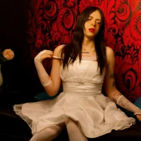 Imagem de avatar de Lux_Royse