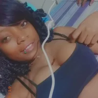 Gambar Profil Valeria_Thomson