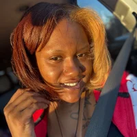 PrettyGal_Tingz's Avatar Pic