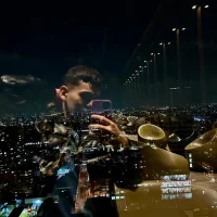 รูปอวาตา ร์ของ Guccy_Boy_Club