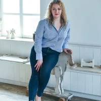 WriterInna44's Profile Pic