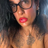 Slika avatara modela HouseOfIvy
