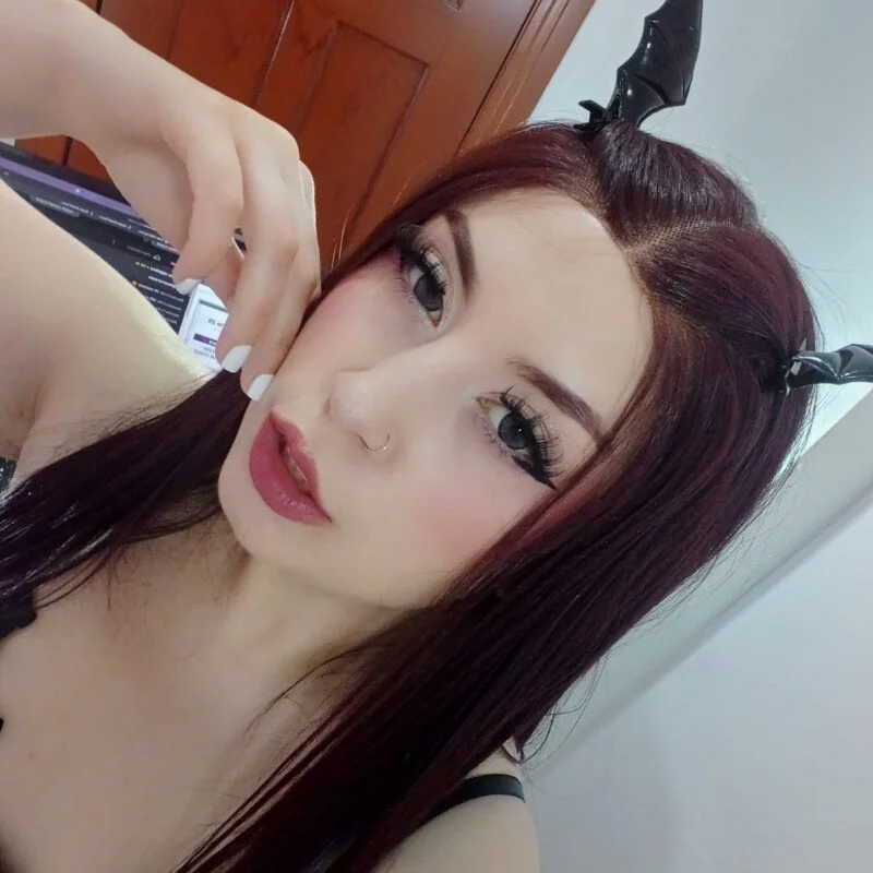Arii_Rosse Stripchat profile image