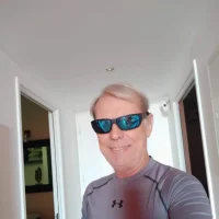 cattahiti's Avatar Photo