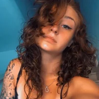 Demonline 的個 人資料圖片