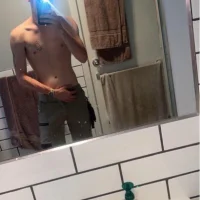aussfun's Profile Pic