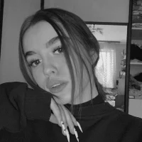 Gambar Profil IrenePresston