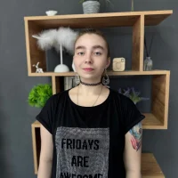 EsmeColdwell's Profile Pic
