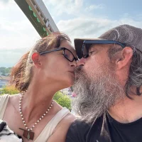 รูปโปรไฟล์ของ Johncind3