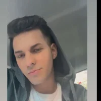 Tny24's Profile Pic
