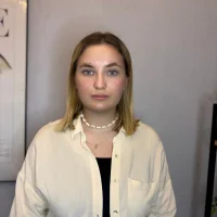 LynnaHazleton's Profile Pic