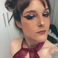 Lunnna23's Profile Pic
