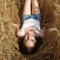 DancingShine's Offline Chat Room