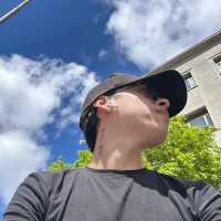 chrisdotadooo
