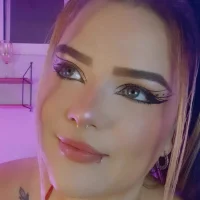 Ảnh Đại Diện __MeganMY