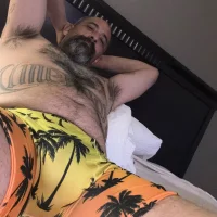 Dave69798's Offline Chat Room