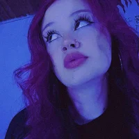 Daniela_pink1's Profile Pic