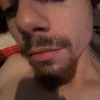Blunt33345's Avatar Pic